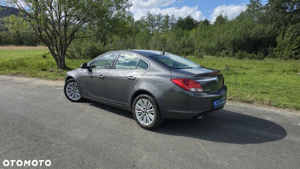 Opel Insignia - 2
