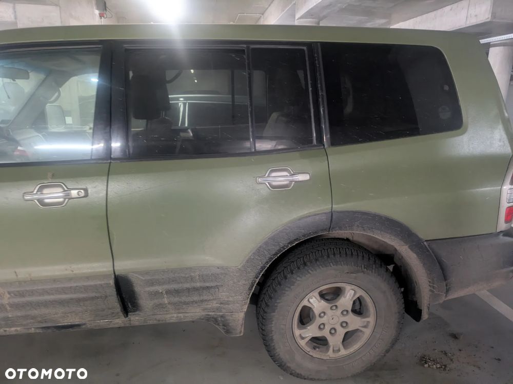 Mitsubishi Pajero 3.2 DID 7os - 3