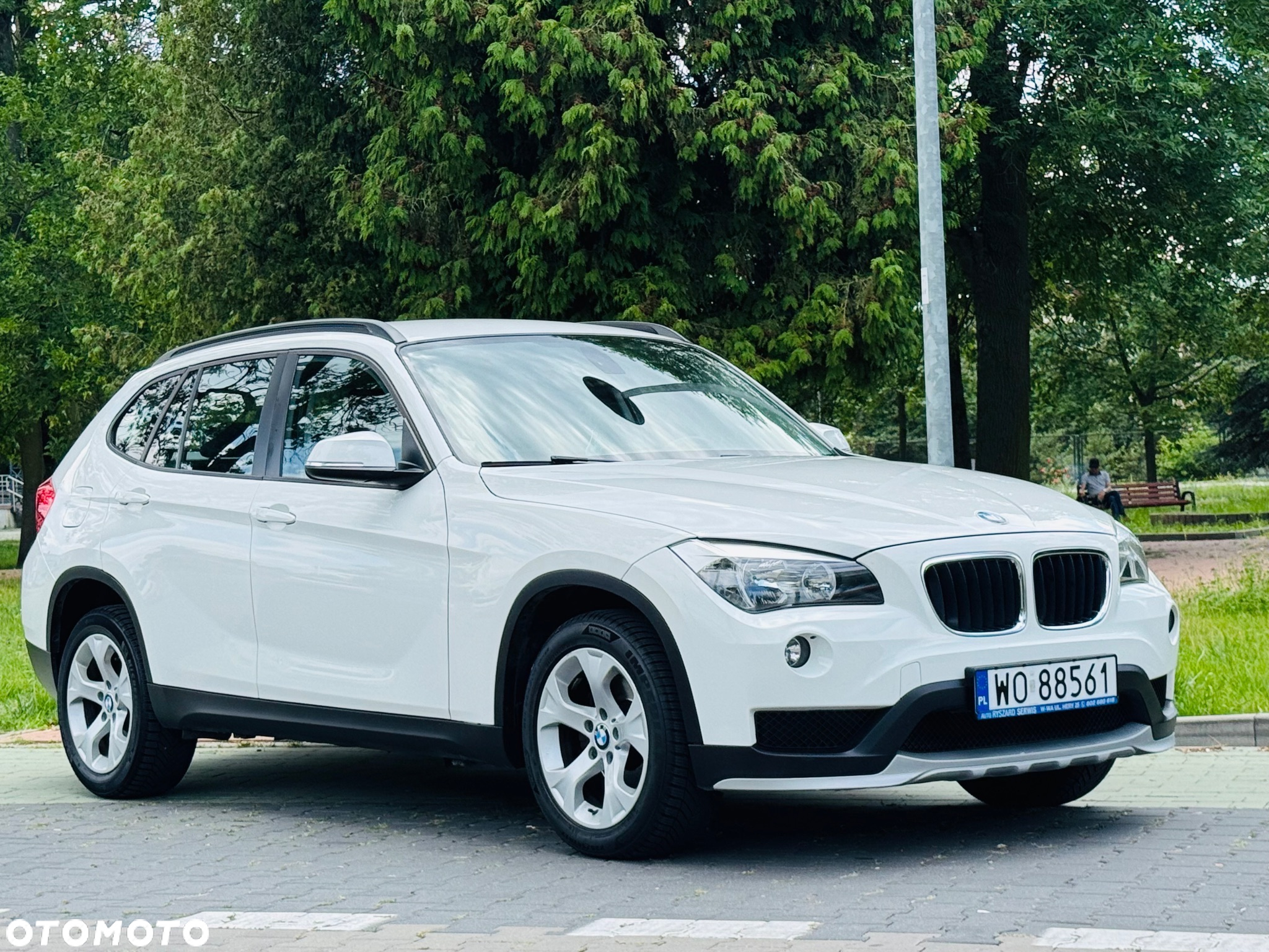 BMW X1 xDrive18d - 11