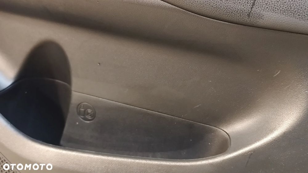 BOCZEK DRZWI PRZEDNICH PRAWYCH TAPICERKA HYUNDAI TUCSON IV 20- 82302N7021NB - 4