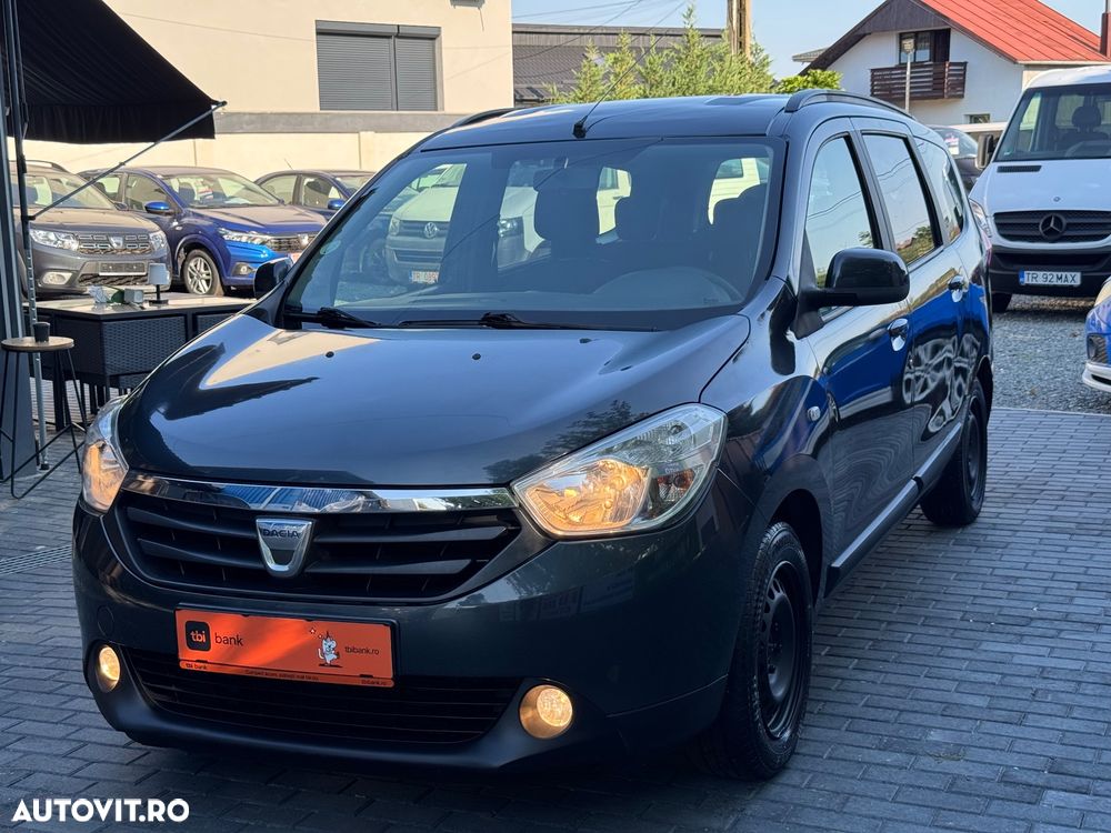 Dacia Lodgy dCi 110 Celebration - 32