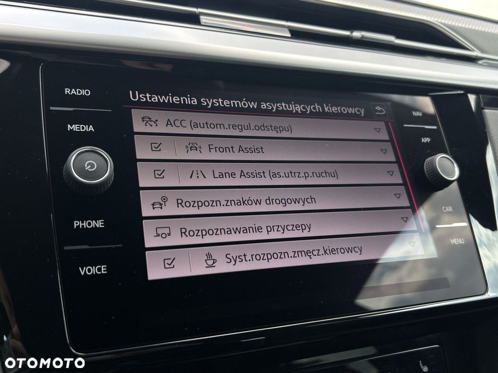 Volkswagen Arteon Shooting Brake 2.0 TDI 4Motion R-Line DSG - 29