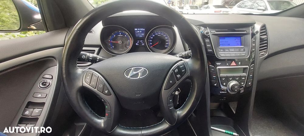 Hyundai i30 1.6 CRDI Comfort - 7