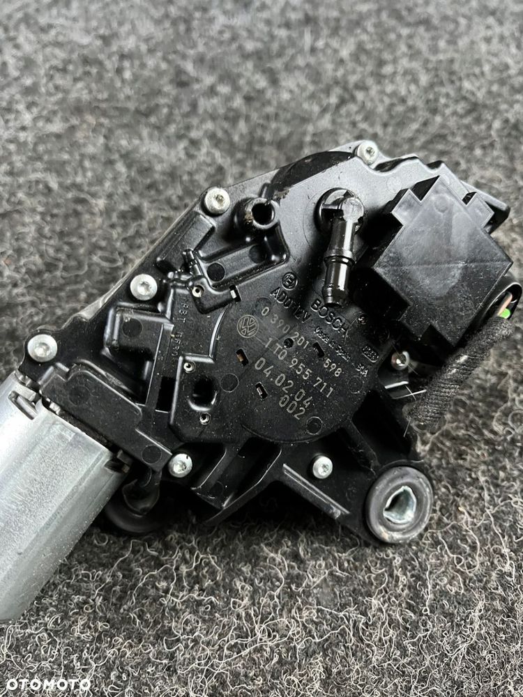 vw golf VI lift silniczek wycieraczki tył tylny 1T0955711 - 2
