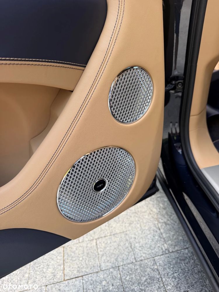 Bentley Bentayga V8 - 19