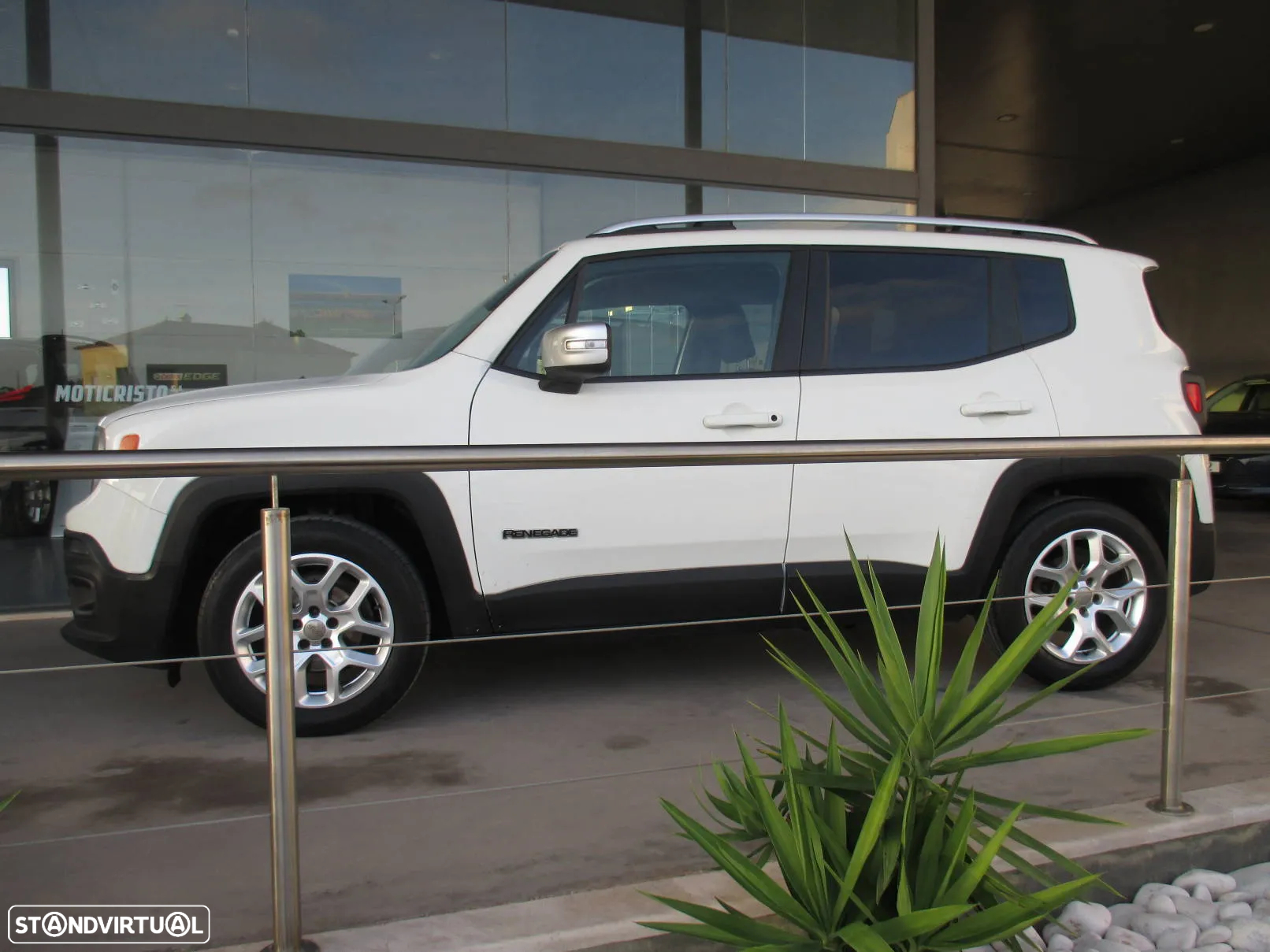 Jeep Renegade 1.6 MJD Limited - 3
