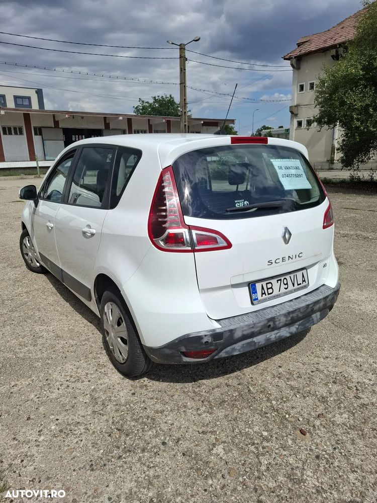 Renault Scenic II 1.5dCi Pack Authentique - 6