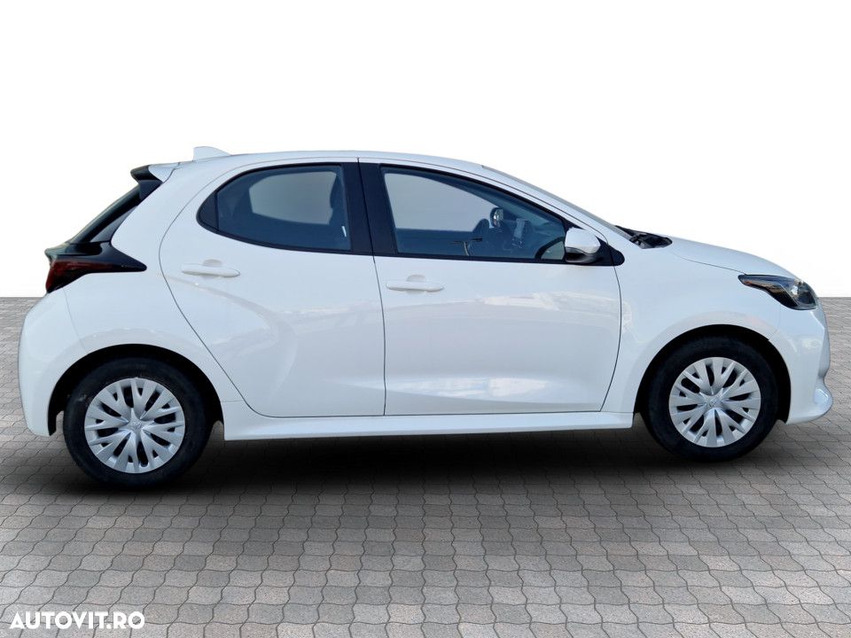 Toyota Yaris - 7