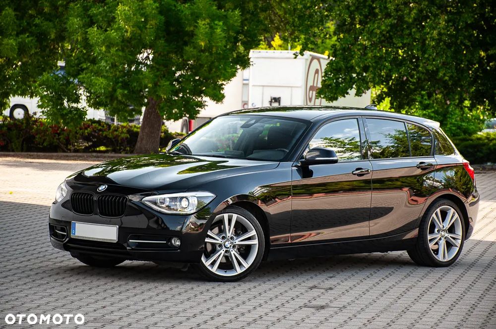 BMW Seria 1 120d Sport Line - 30