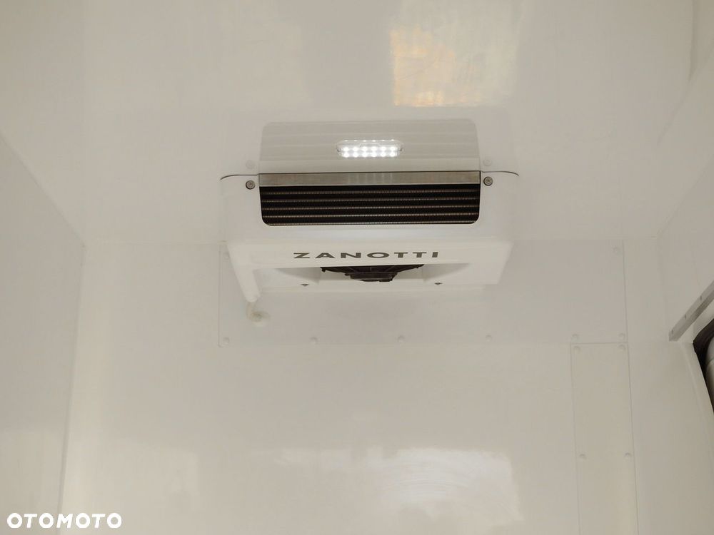 Ford TRANSIT  FURGON CHŁODNIA  0°C FUNKCJA GRZANIA TEMPOMAT LEDY KLIMATYZACJA  130KM - 23