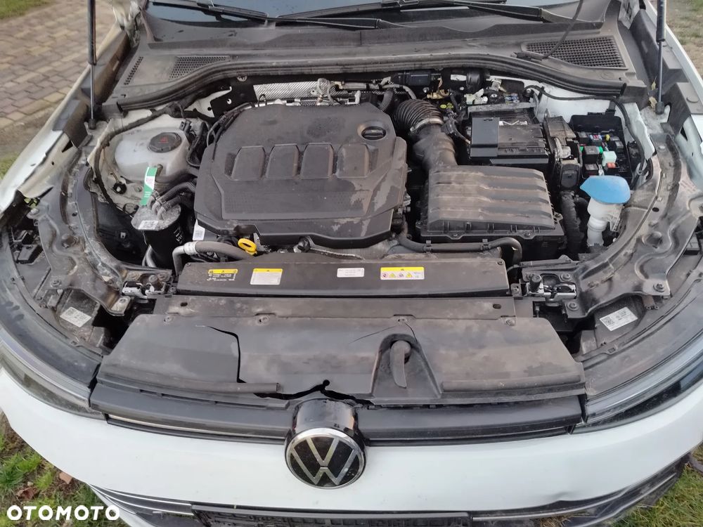 Volkswagen Passat 2.0 TDI SCR Style DSG - 17