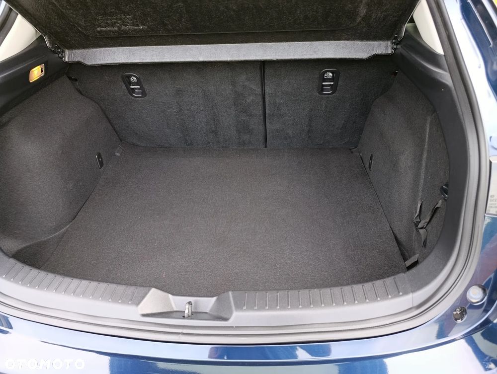 Mazda 3 SKYACTIV-G 120 Center-Line - 25