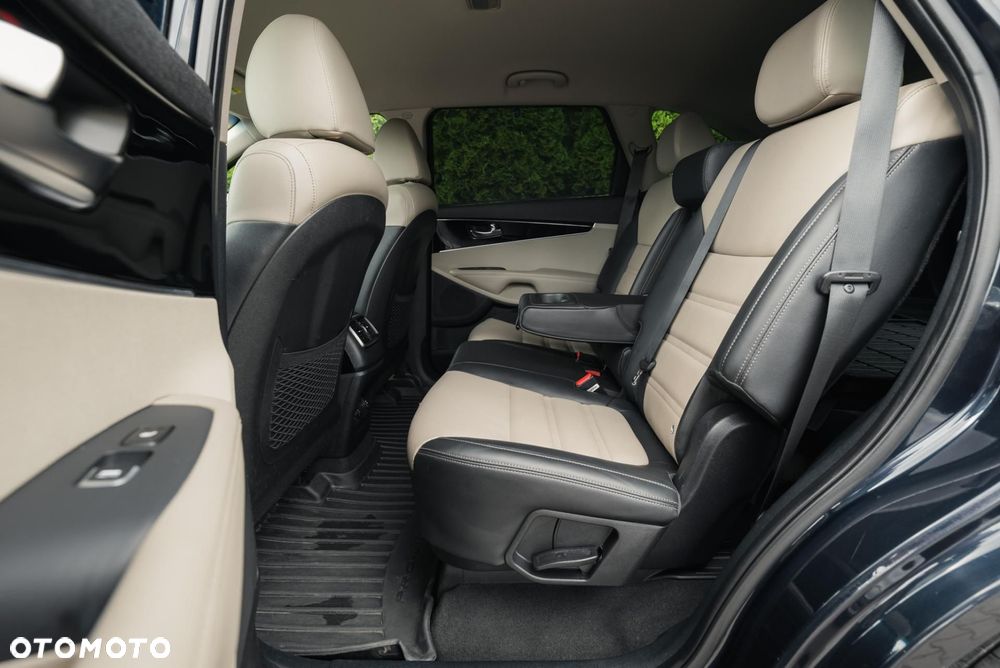 Kia Sorento - 15