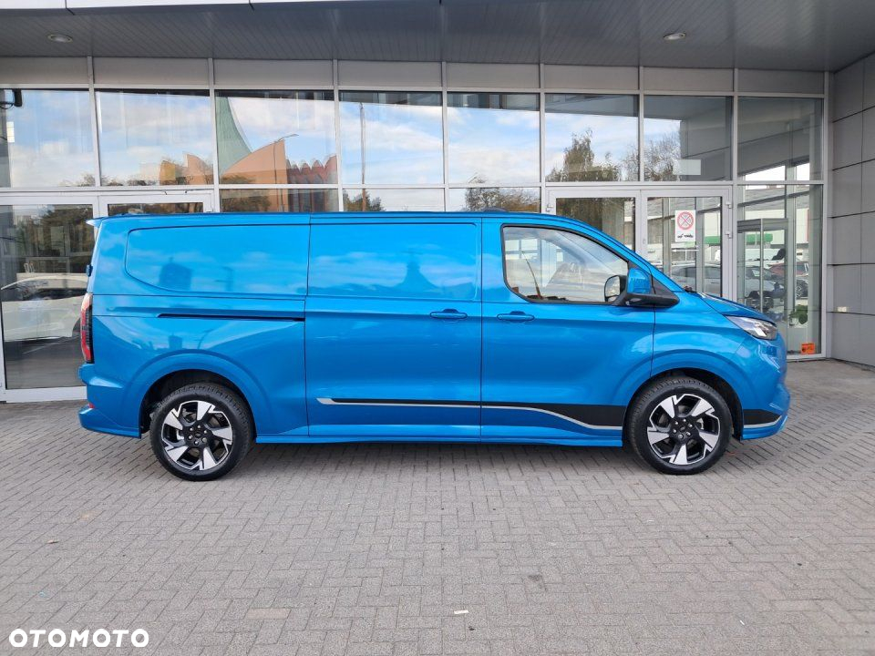 Ford Transit Custom - 9