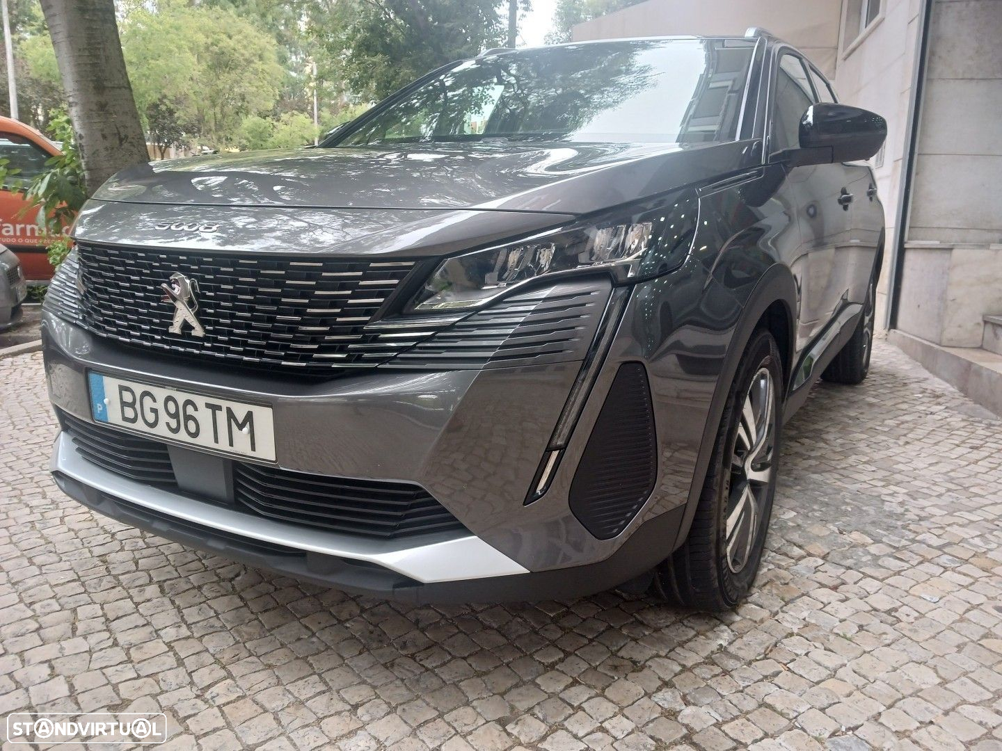 Peugeot 5008 1.5 BlueHDi Allure Pack EAT8 - 5