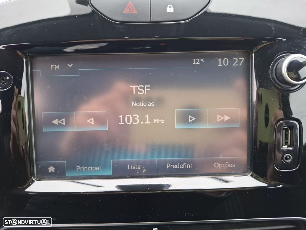 Renault Clio Sport Tourer 0.9 TCe GT Line - 32