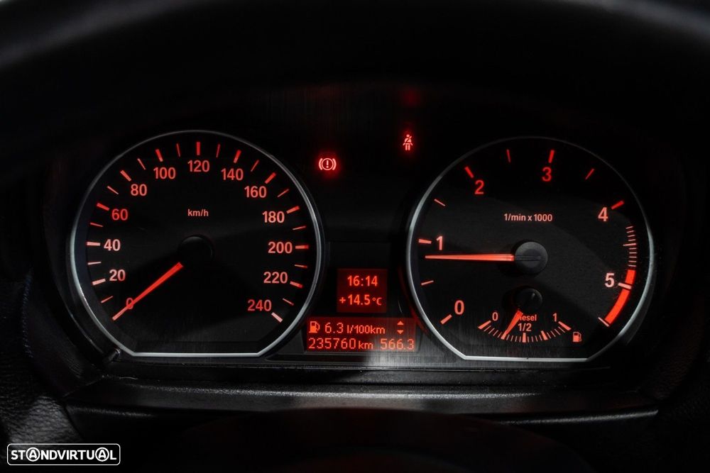 BMW 118 d Cabrio - 14