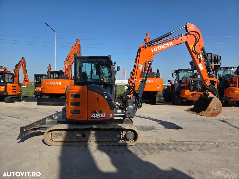 Hitachi 5,1tone, 2023/12, 2.229h, ZX48U-6, Adanc sapare 4m, CUPLA RAPIDA HIDRAULICA+3 CUPE, LAMA NIVELARE, Aer conditionat, inst picon pe brate, latime 2m, incarcarca 8x4, Antifurt, posibil leasing 4 ani, PROMOTIE 37900 EUR+Tva - 6