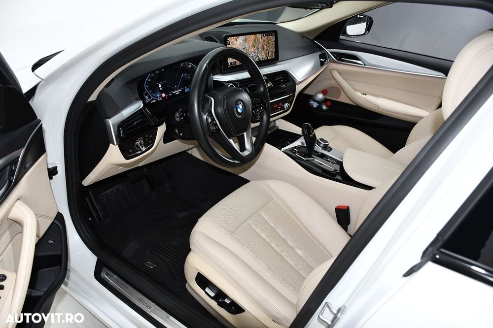 BMW Seria 5 520d xDrive Aut. Luxury Line - 14