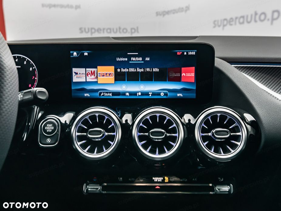 Mercedes-Benz GLA 200 AMG Line - 12
