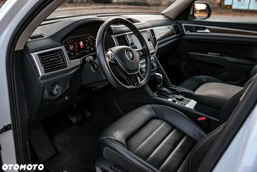 Volkswagen Atlas - 3