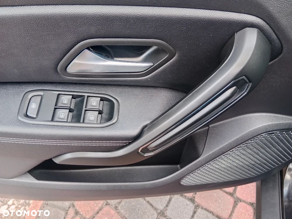 Dacia Duster 1.0 TCe Prestige - 11