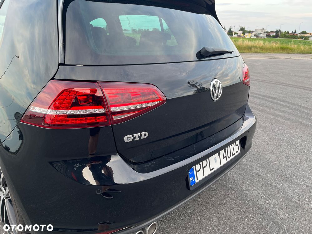 Volkswagen Golf VII 2.0 TDI BMT GTD - 16