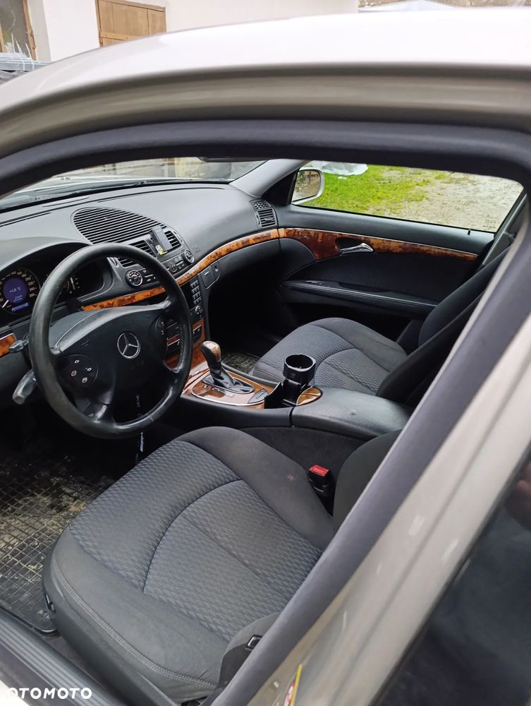 Mercedes-Benz Klasa E 220 CDI Automatik Elegance - 9