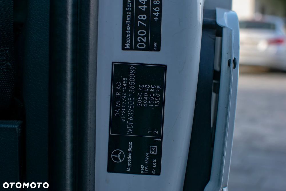 Mercedes-Benz VITO 122 - 38