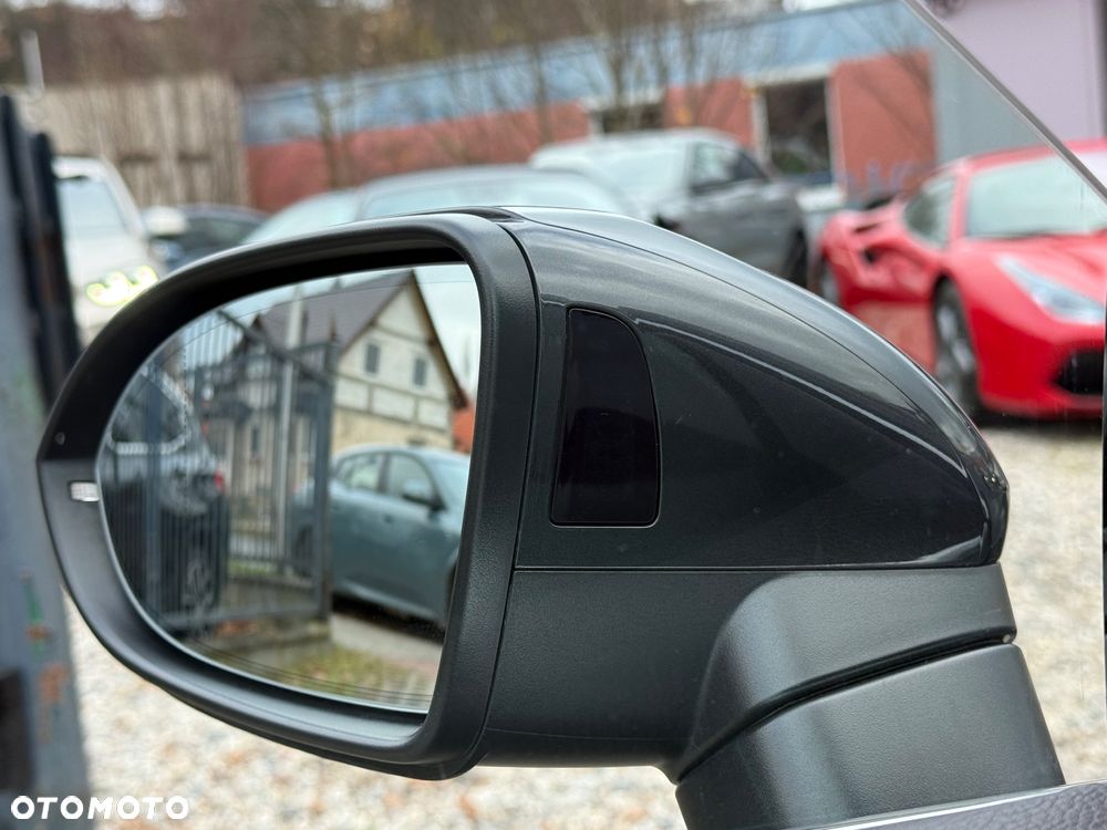 Volkswagen Arteon 2.0 TDI 4Motion SCR R-Line DSG - 12