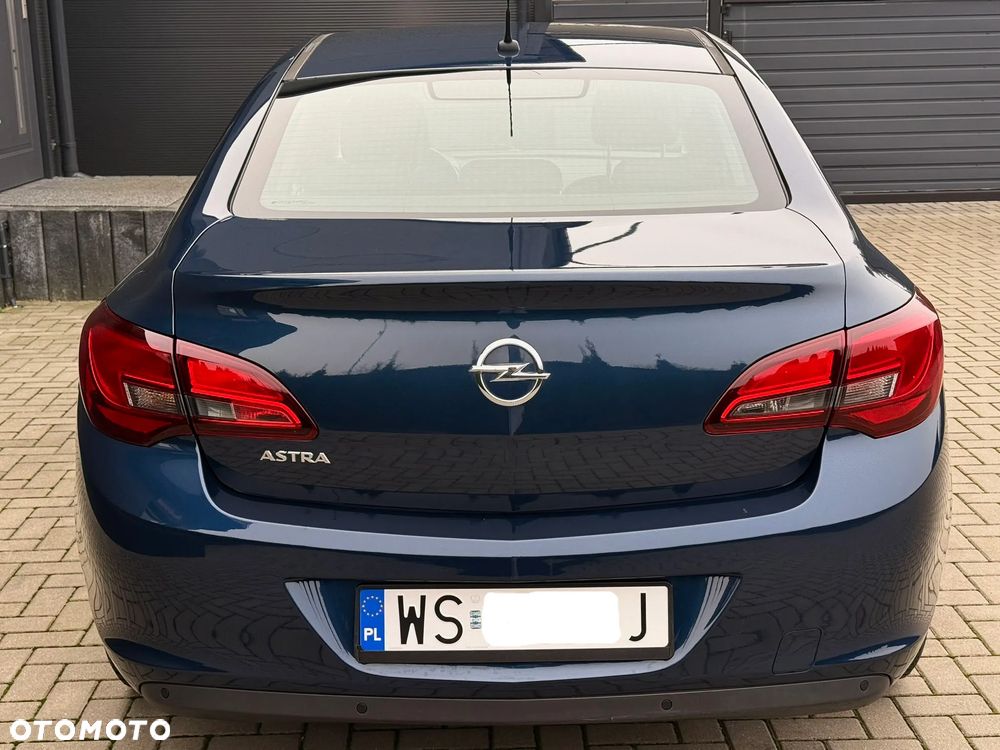 Opel Astra 1.6 Active - 6