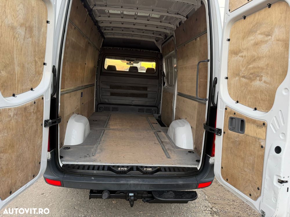 Volkswagen Crafter - 15