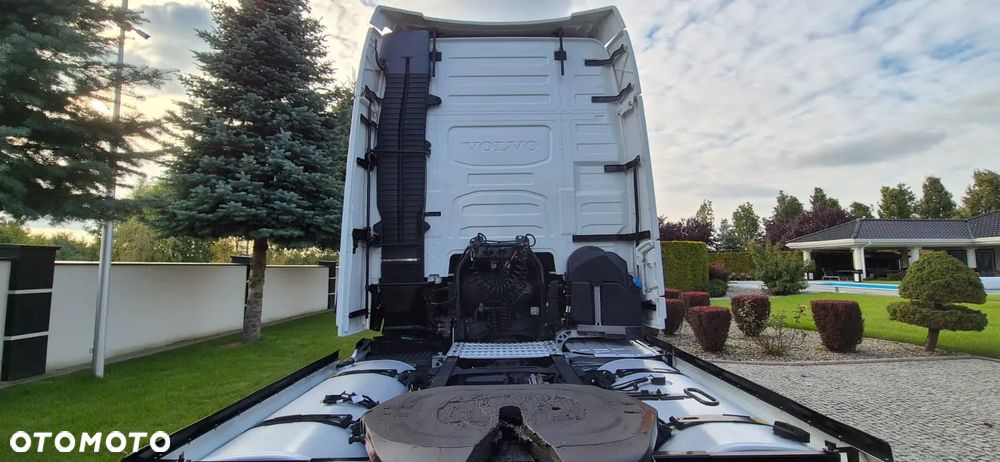Volvo ///FH///500///GLOBETROTTER ///XXL///2018///ZABUDOWY MIĘDZYOSIOWE/// WYŚWIETLACZ OBCIĄŻENIA///STANDARD/// STAN BARDZO DOBRY - 16