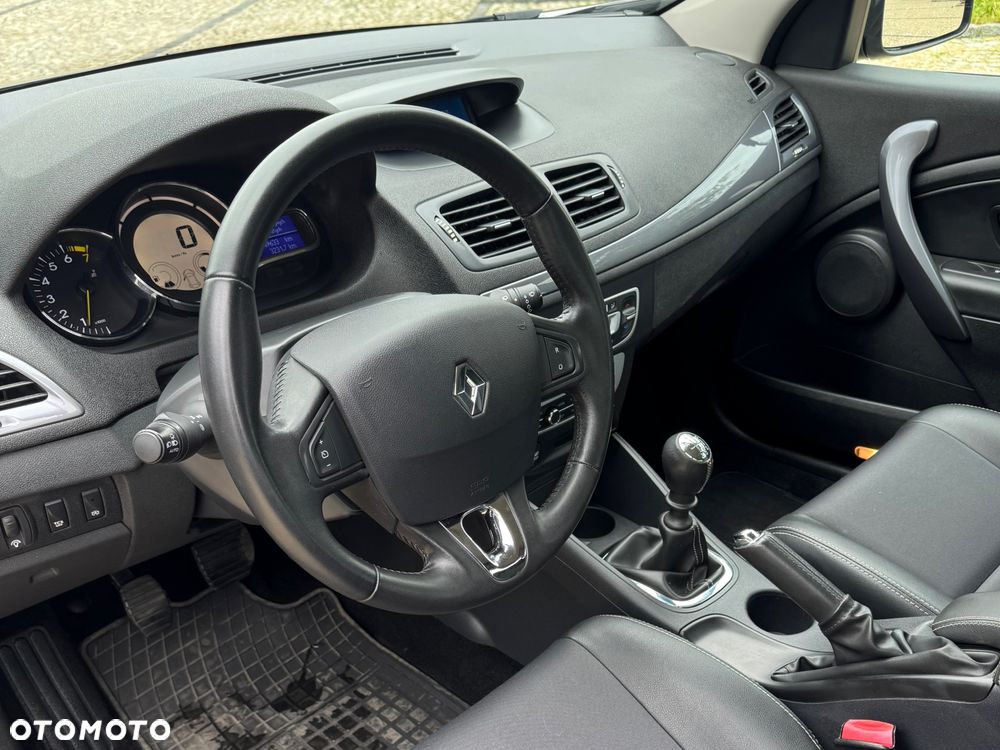 Renault Megane ENERGY TCe 115 Start & Stop Authentique - 10
