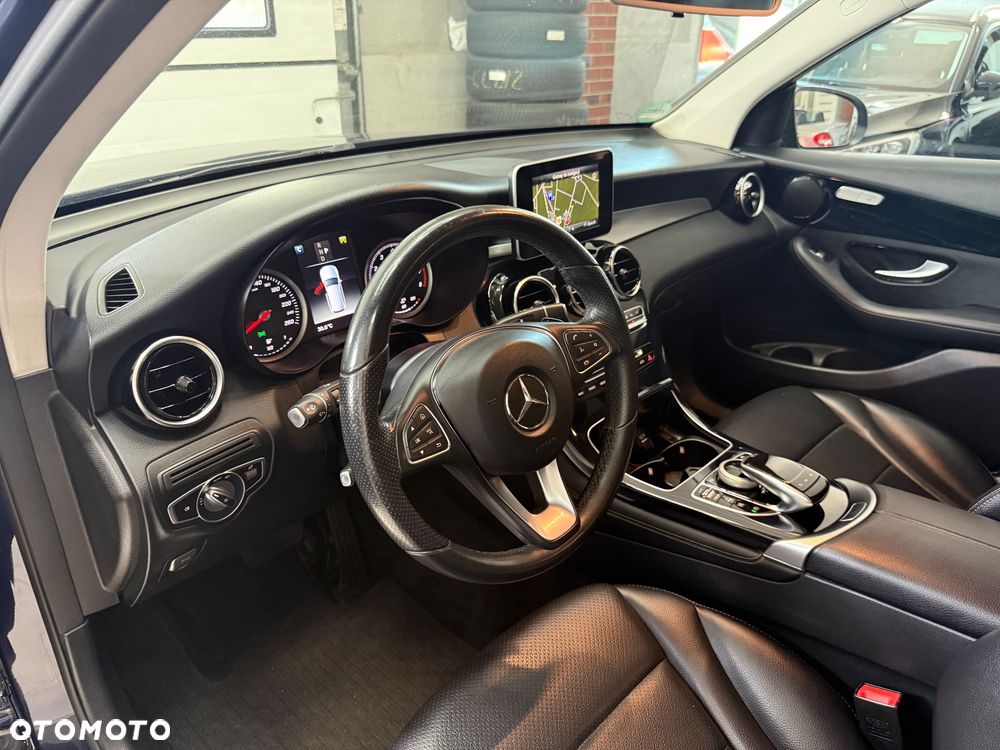 Mercedes-Benz GLC 250 4Matic 9G-TRONIC - 18