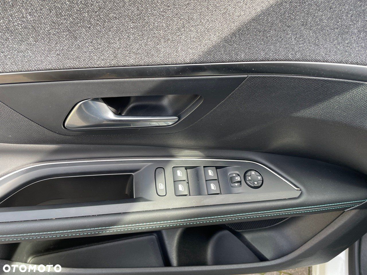 Peugeot 5008 1.5 BlueHDi Allure Pack S&S EAT8 - 12