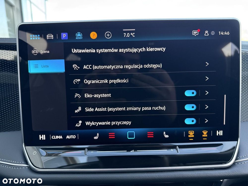 Volkswagen Passat - 26