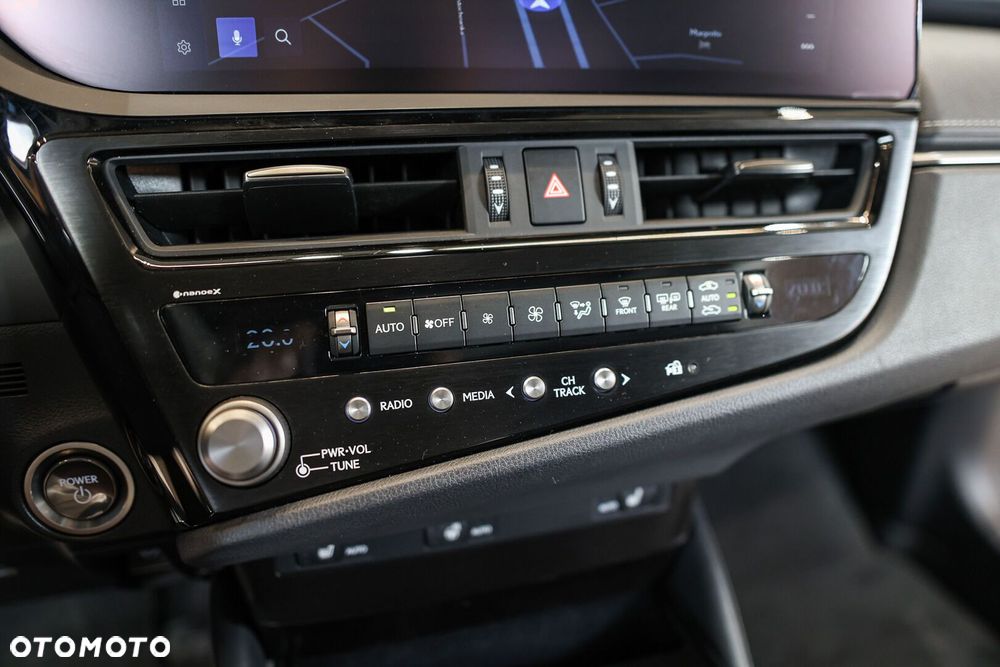 Lexus ES - 23