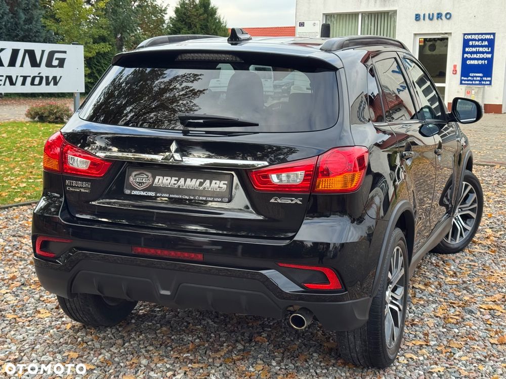 Mitsubishi ASX - 12
