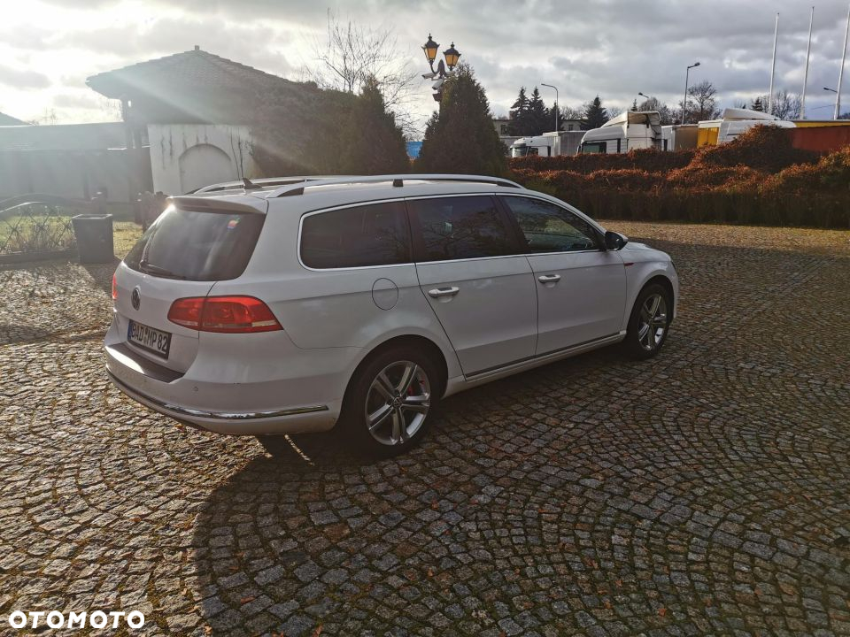 Volkswagen Passat Variant 1.4 TSI EcoFuel DSG Business Edition - 4
