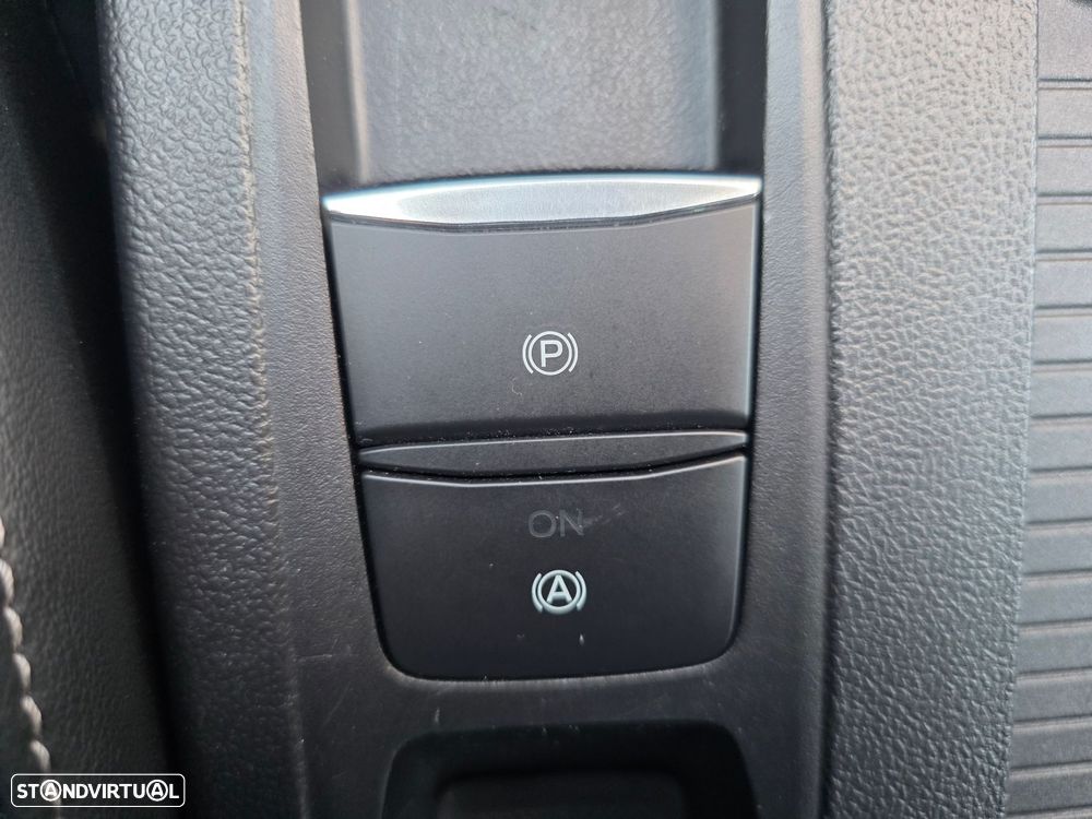 Ford Focus 1.0 EcoBoost MHEV ST-Line X Aut. - 16