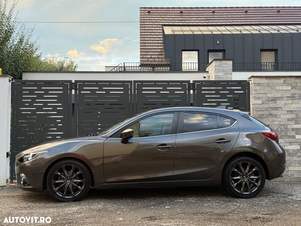 Mazda 3 SKYACTIV-G 120 NAKAMA - 39