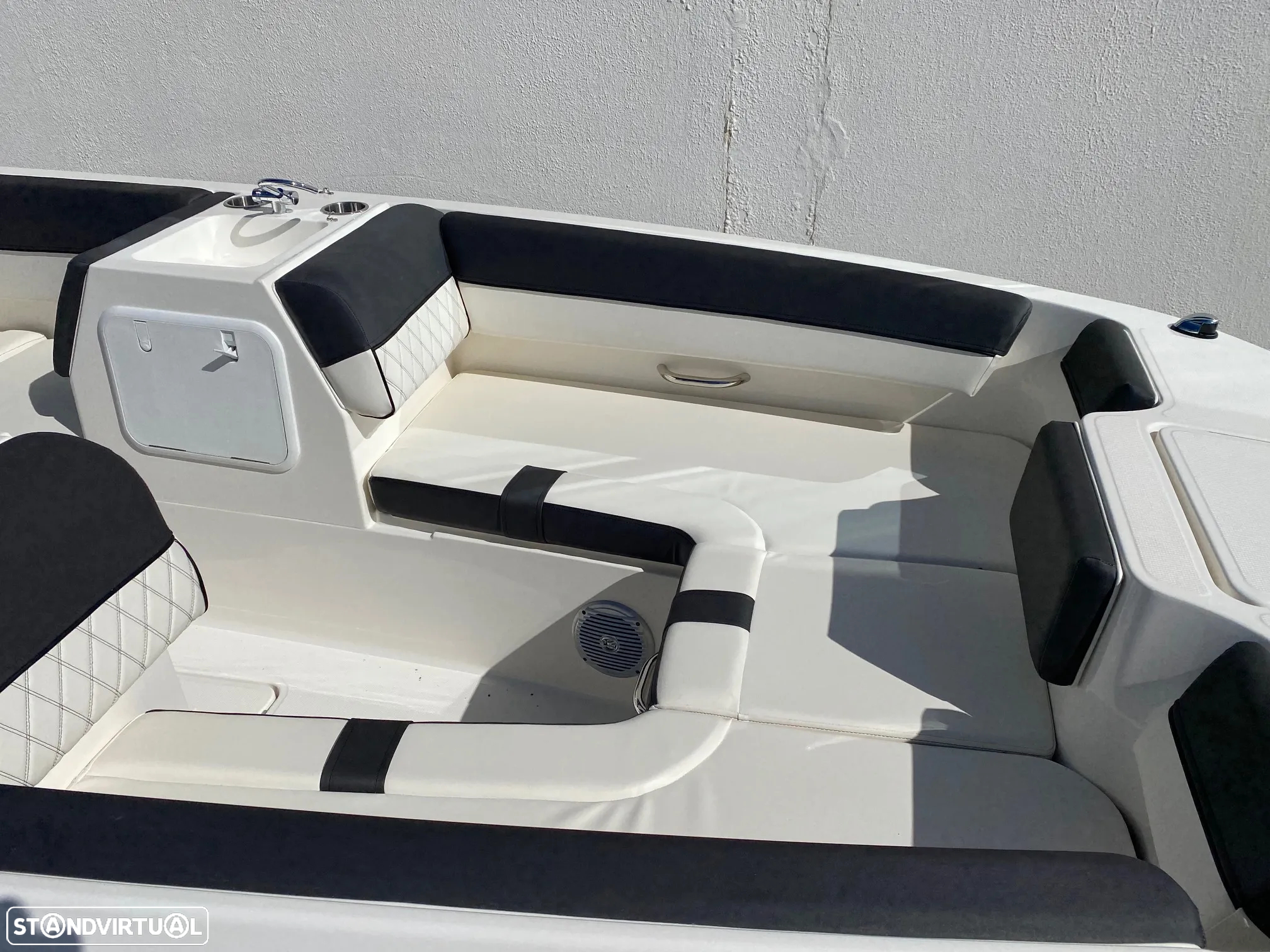 Bayliner DX 2000 DB - 10