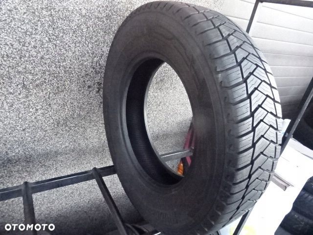 205/75/R16C 110/108R Bridgestone Duravis All season - 2