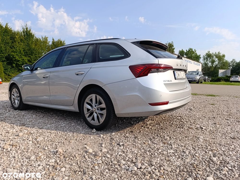 Skoda Octavia 2.0 TDI Ambition - 13