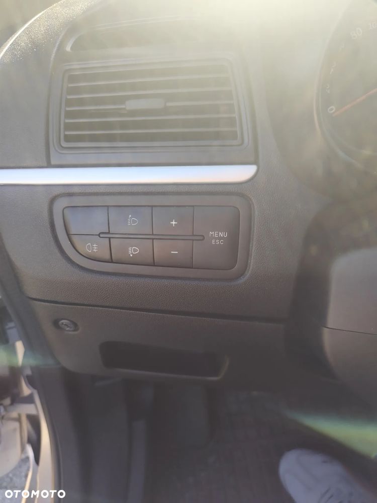 Fiat Linea 1.4 Dynamic - 7