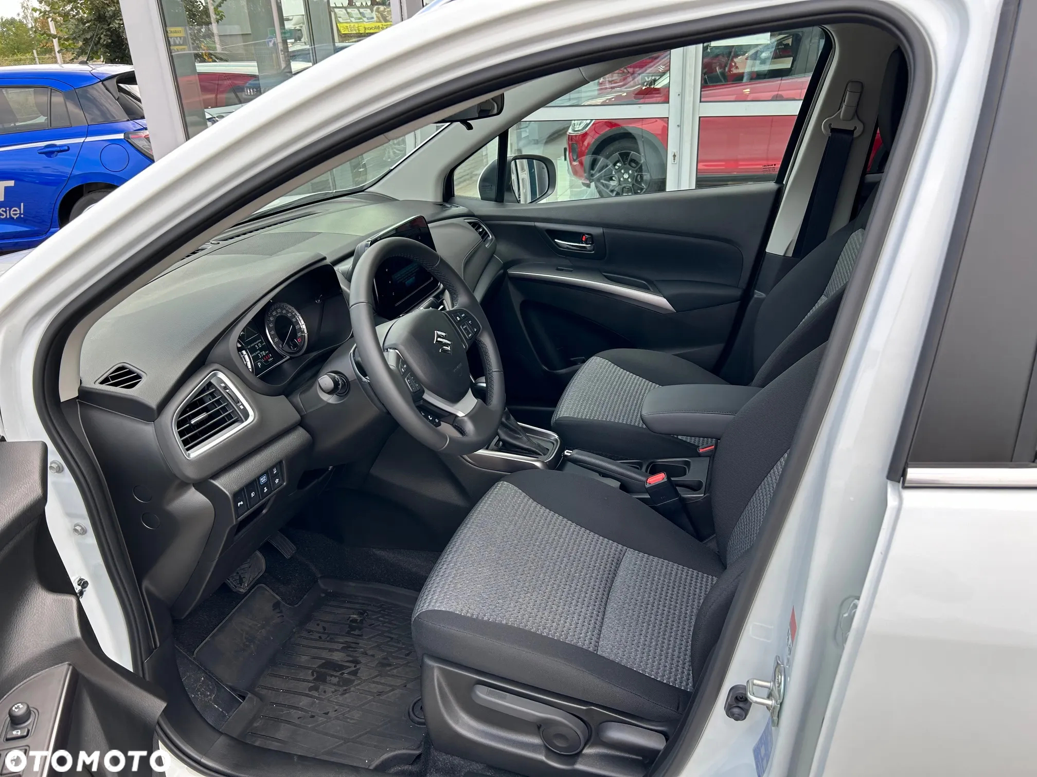 Suzuki SX4 S-Cross - 12
