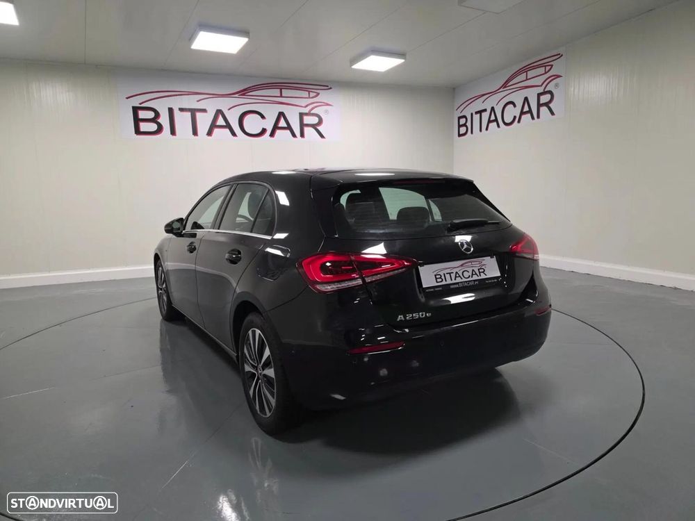 Mercedes-Benz A 250 2021 photo 2