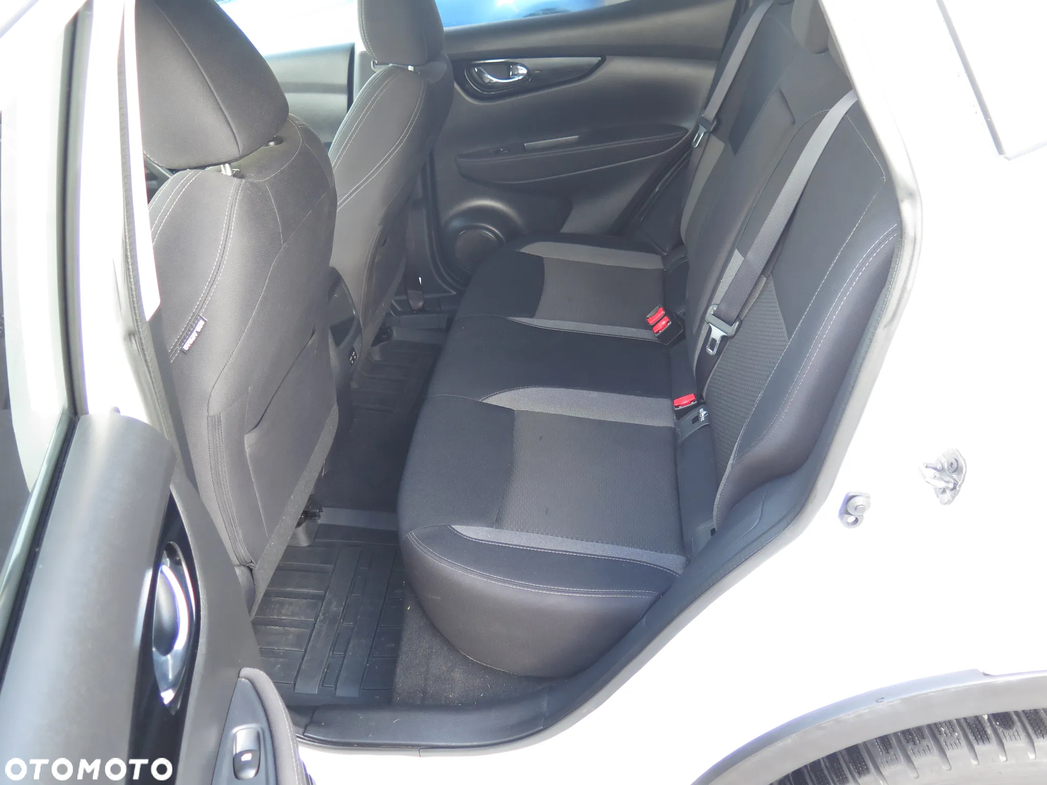 Nissan Qashqai 1.3 DIG-T Visia - 22