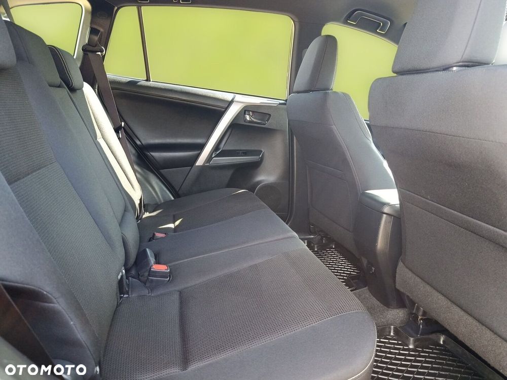 Toyota RAV4 - 13